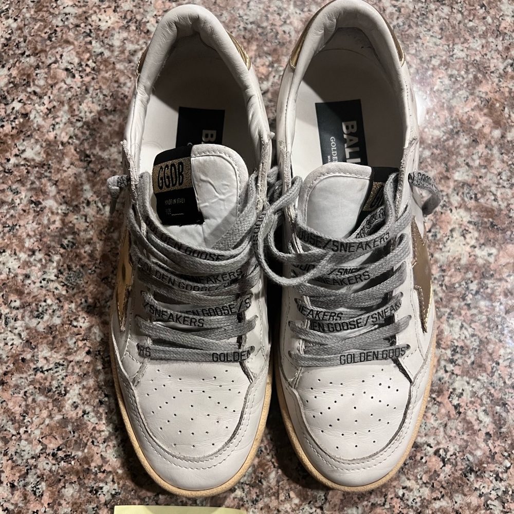 Like new golden goose ball stars